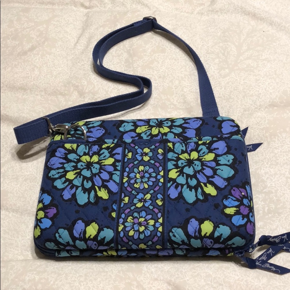Vera Bradley Hardsided Mini Laptop Indigo Pop Case